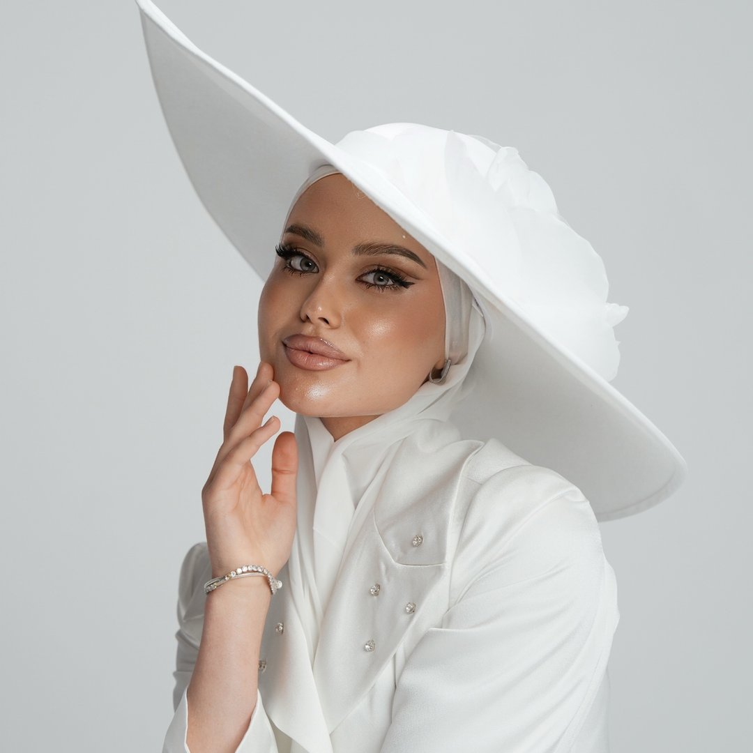 Melek Uçucu