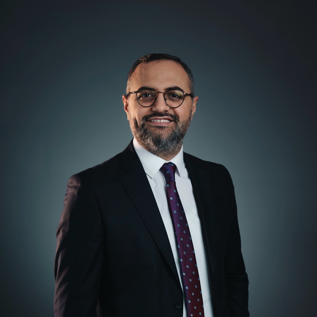 Dr. Kamil Bayar