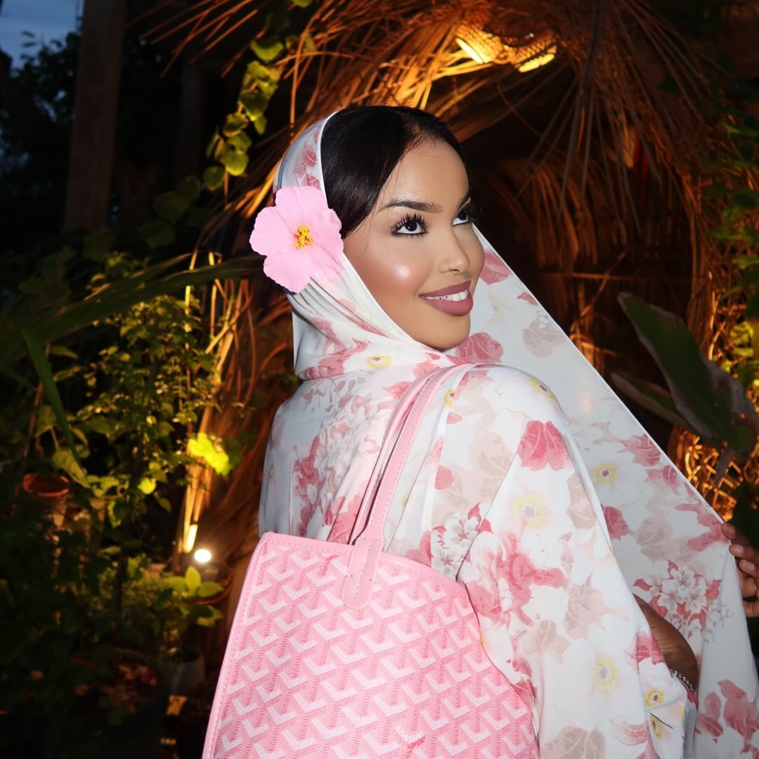 Raha روان 🌸