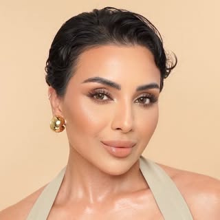 NINA UBHI