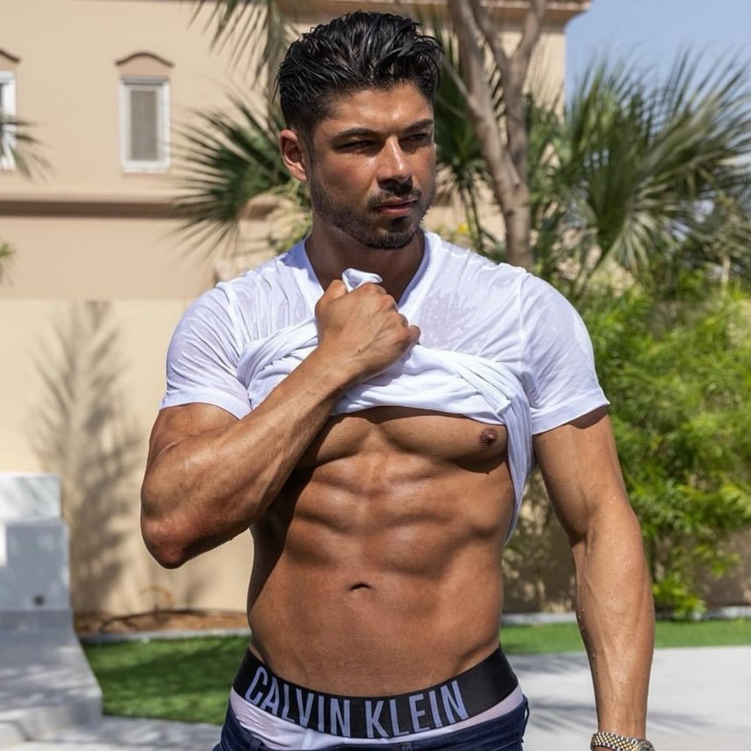 Anton Danyluk | Fitness Coach | Author | Entrepreneur