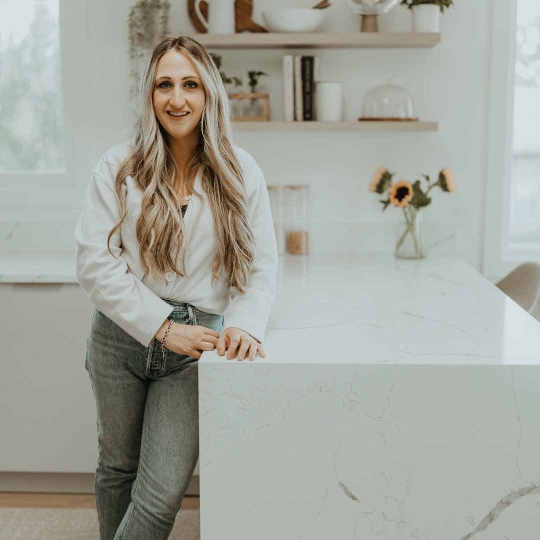 Laura | Home Decor | Amazon Finds | Victoria BC Vancouver Island