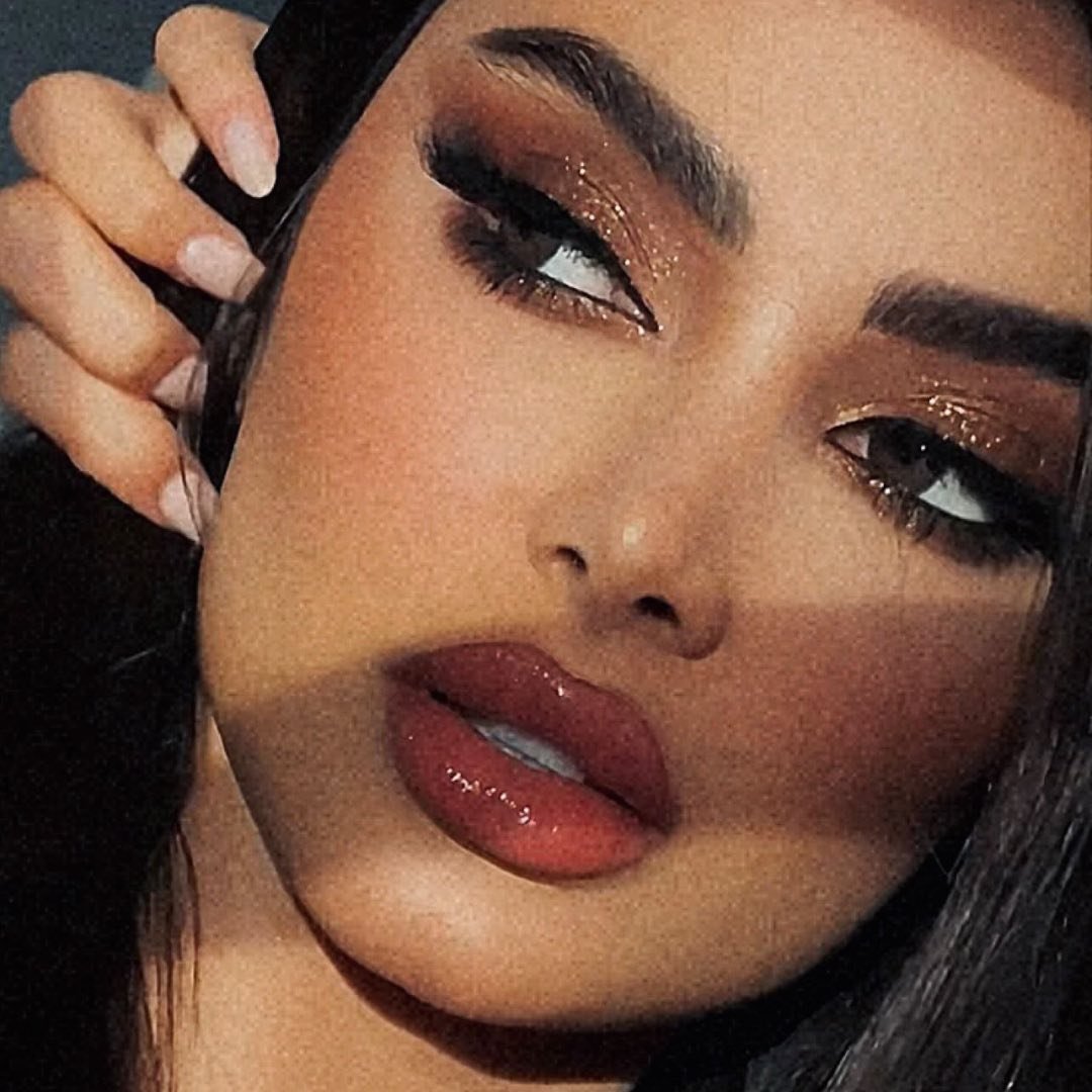سارة و بدرية الأميري للمكياج🎗