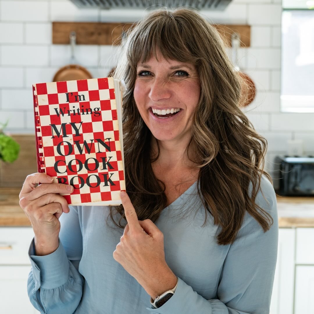 Julie Clark | Tastes of Lizzy T
