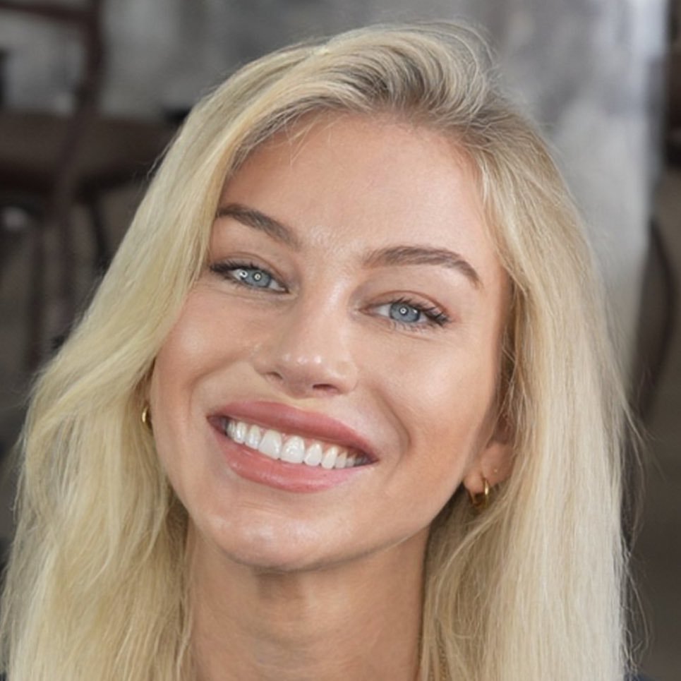 Code with Ania Kubow