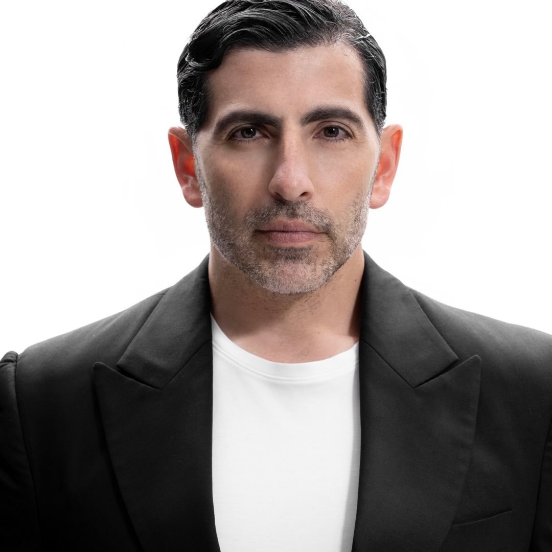 Dimitris Stamatiou Cosmetics   Hair & makeup expert