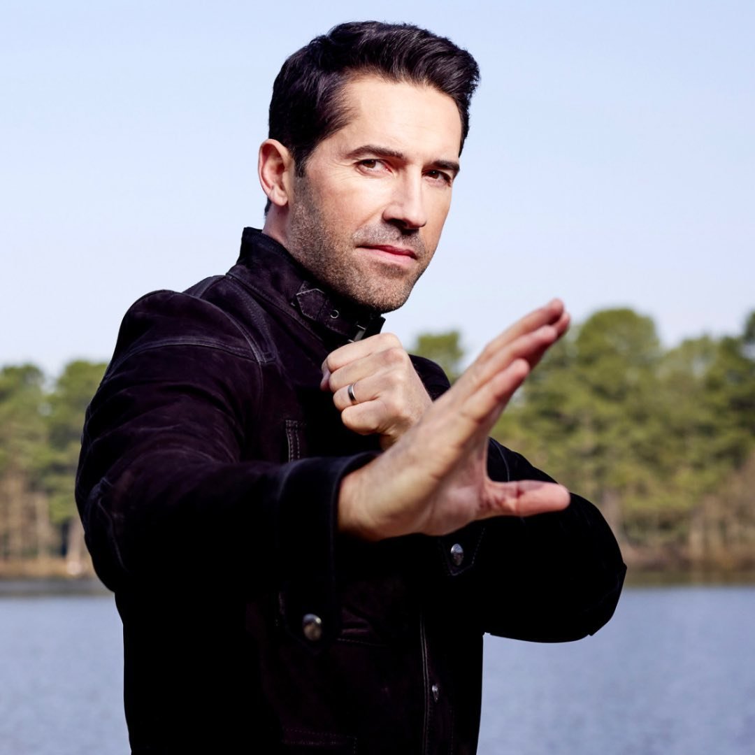 Scott Adkins