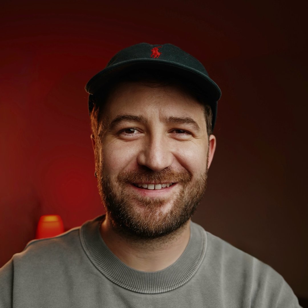 filmmaker / content - creator