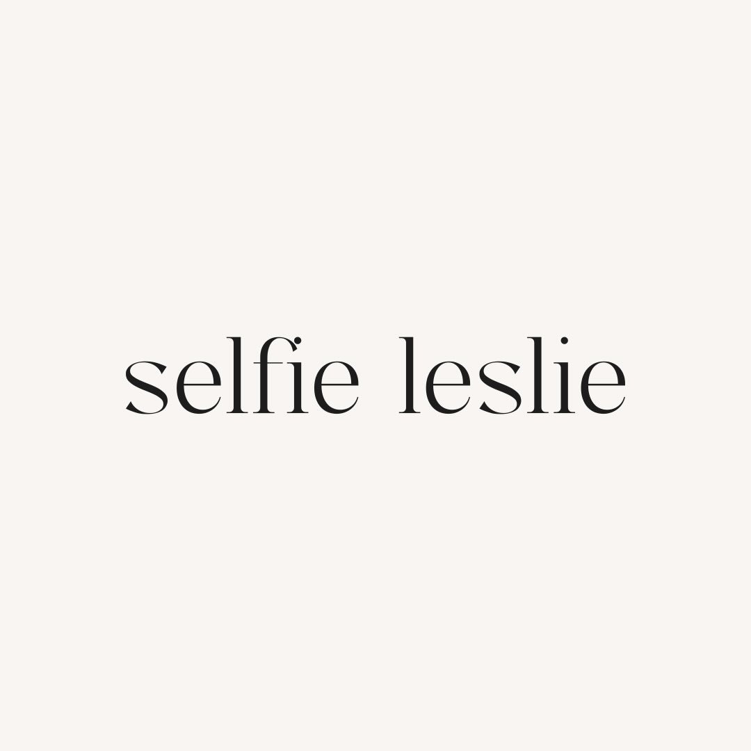 Selfie Leslie