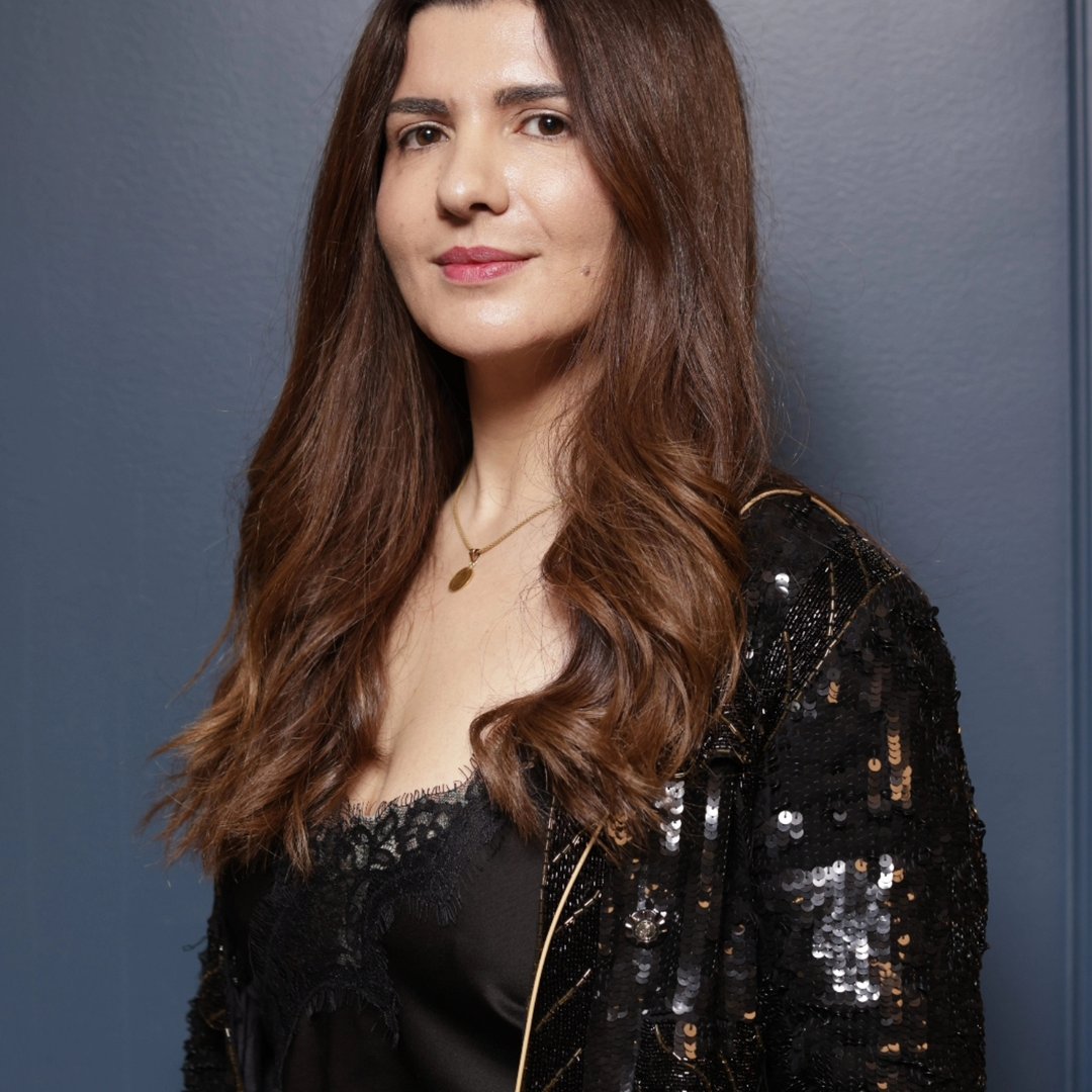Dr.Nina Rawsh