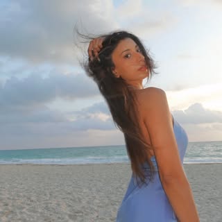 SHRUTI | Skincare Wellness Fashion