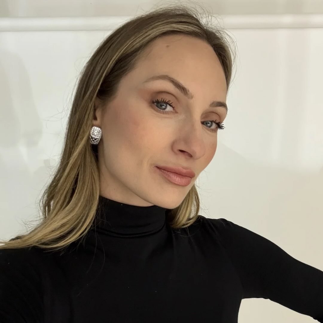 Inga Pyl | Makeup Artist