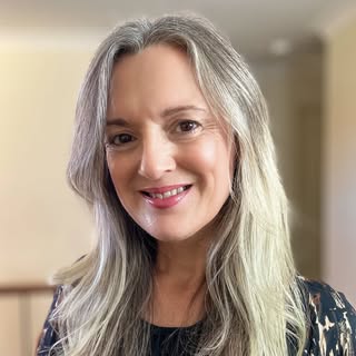 Dawn / Personal Stylist / Content Creator