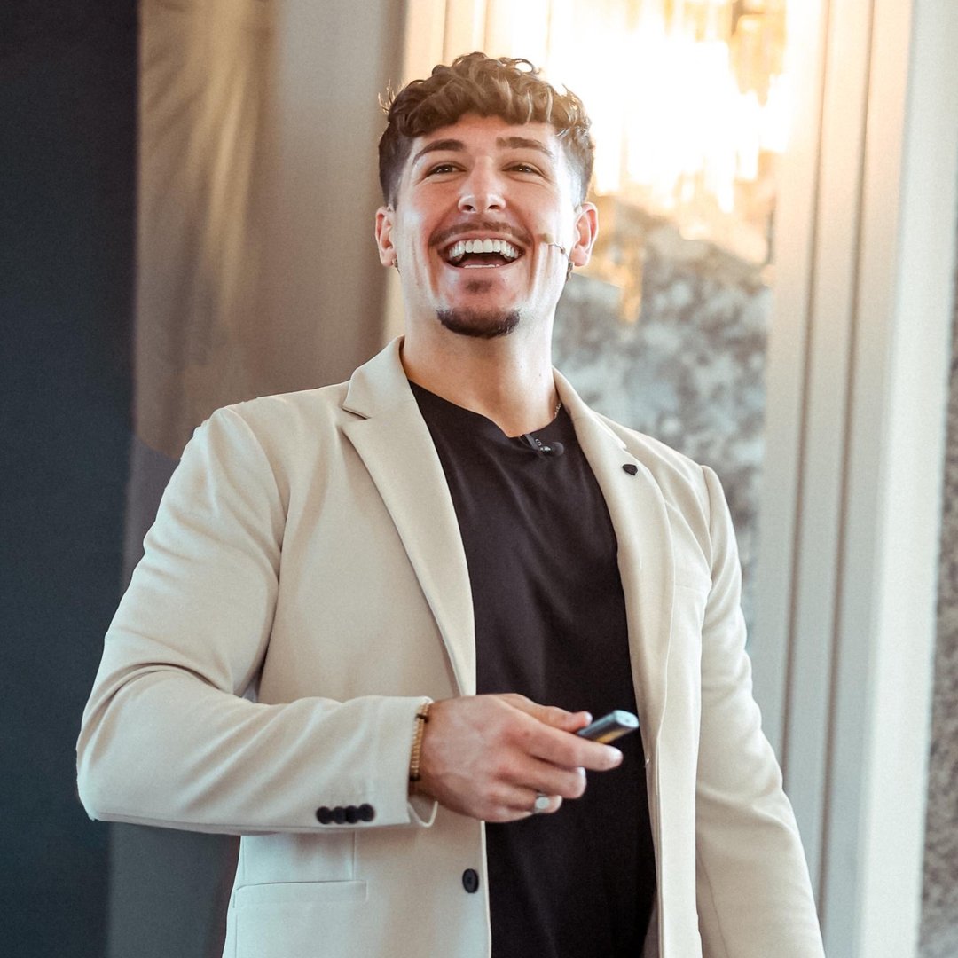 Daniel Dargan | Online Fitness Coach