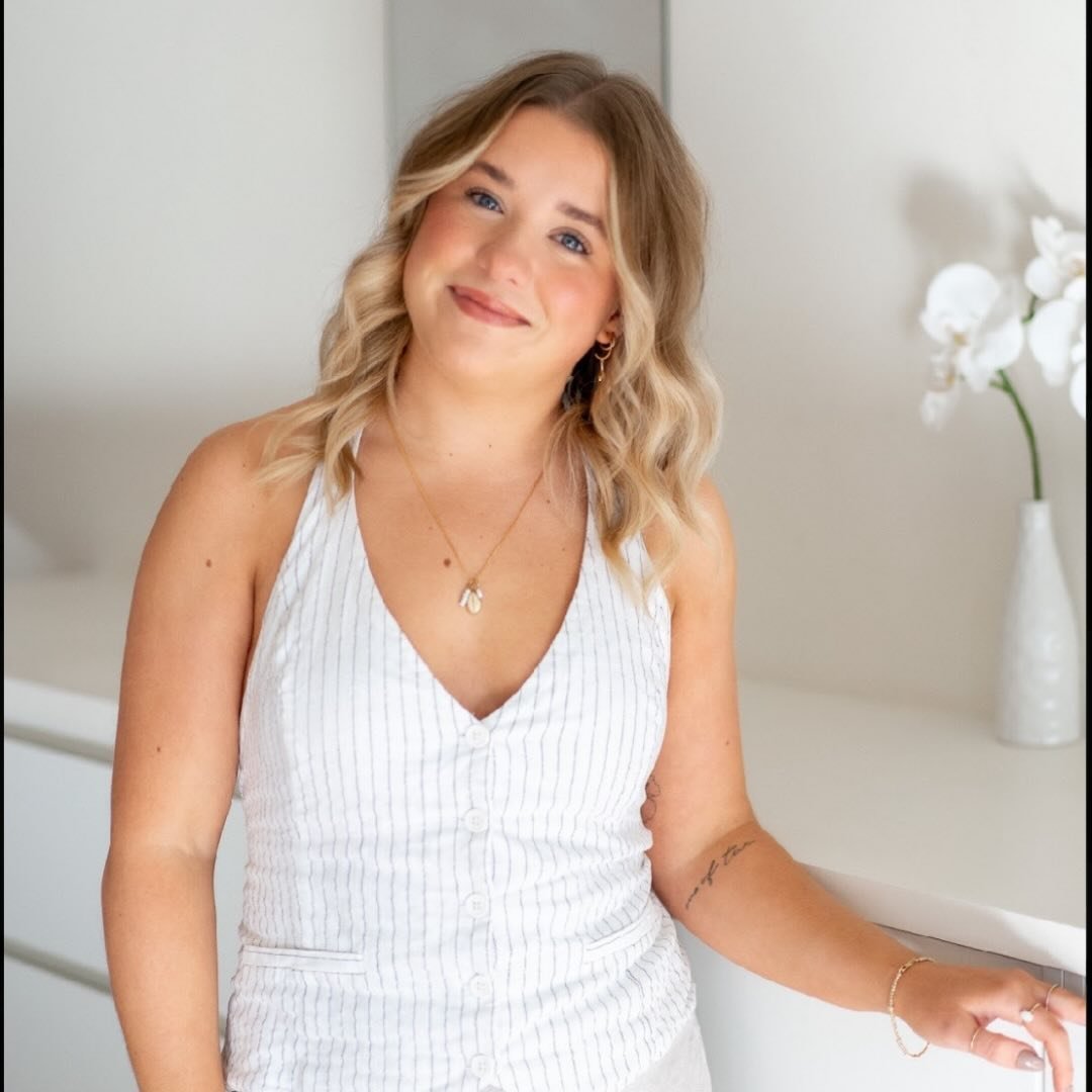ADELAIDE HAIRDRESSER