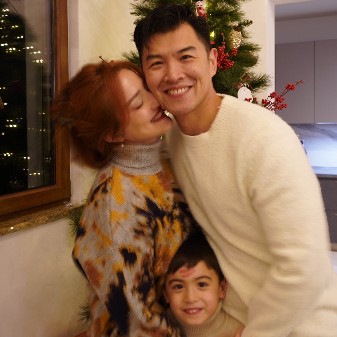THE ZHOU FAMILY CHANNEL