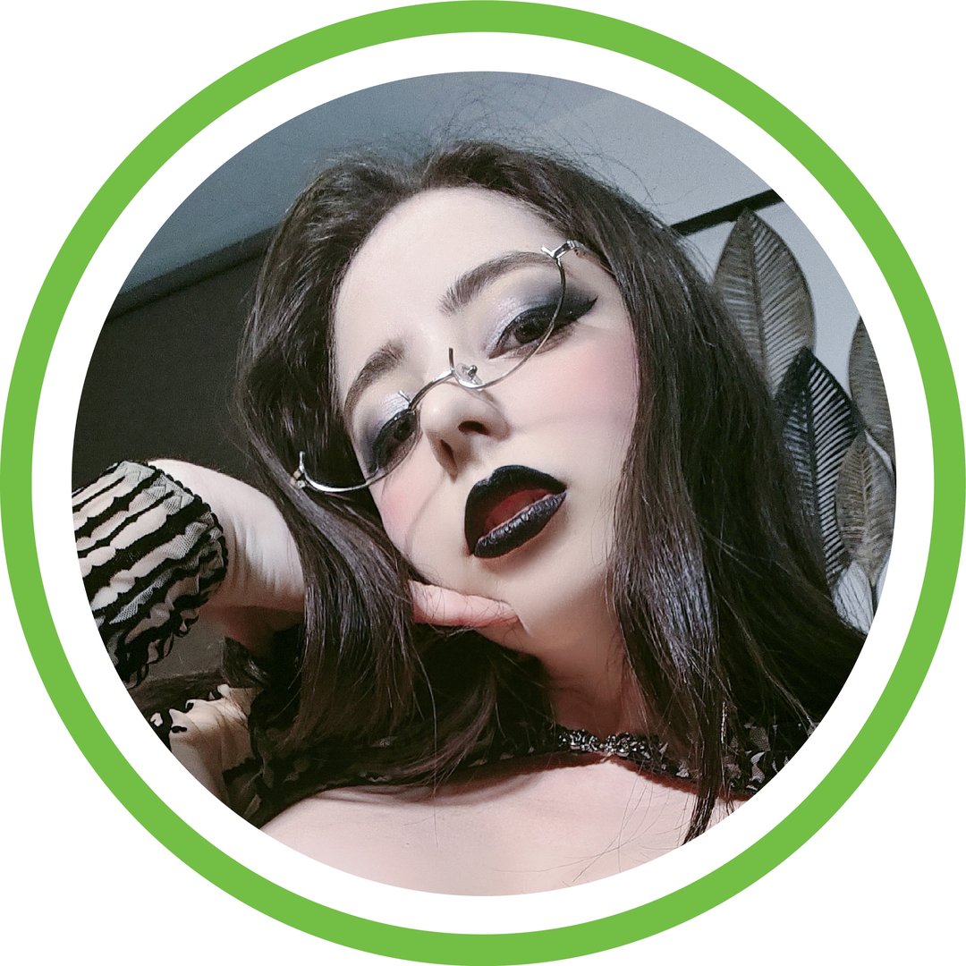 Cute Content Creator