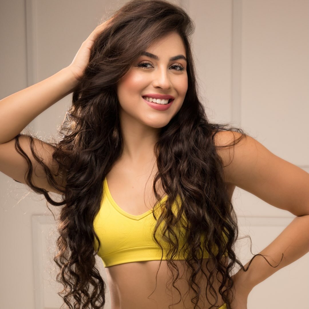 Sharon Larios