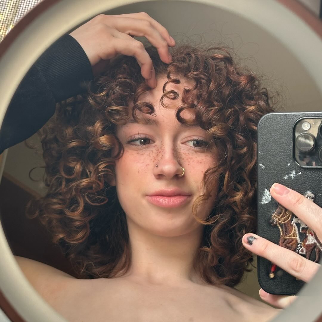 Sarah Vee