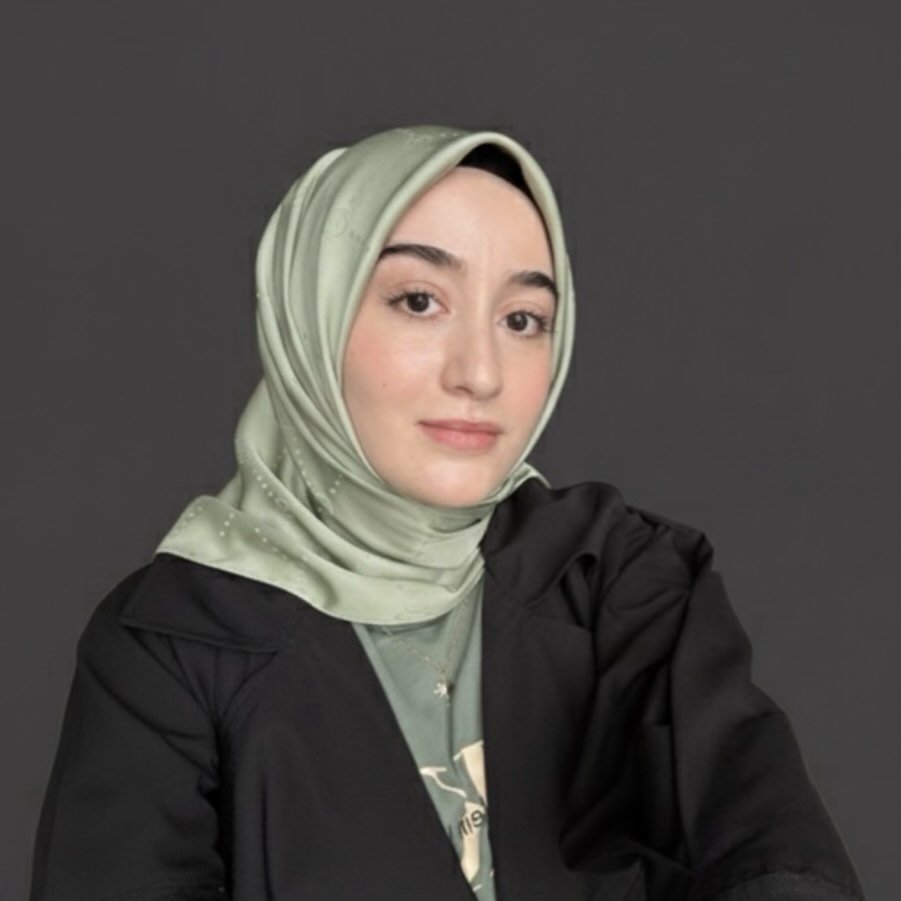 Psikolog Esma Karabağ