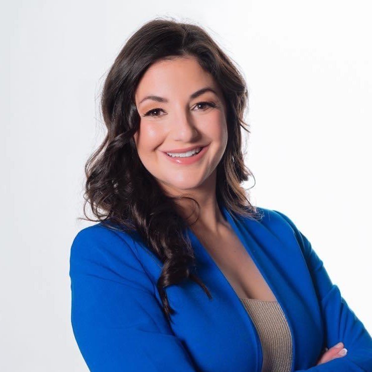 Pamela Garrett “Law Mother” | Lawyer + Author