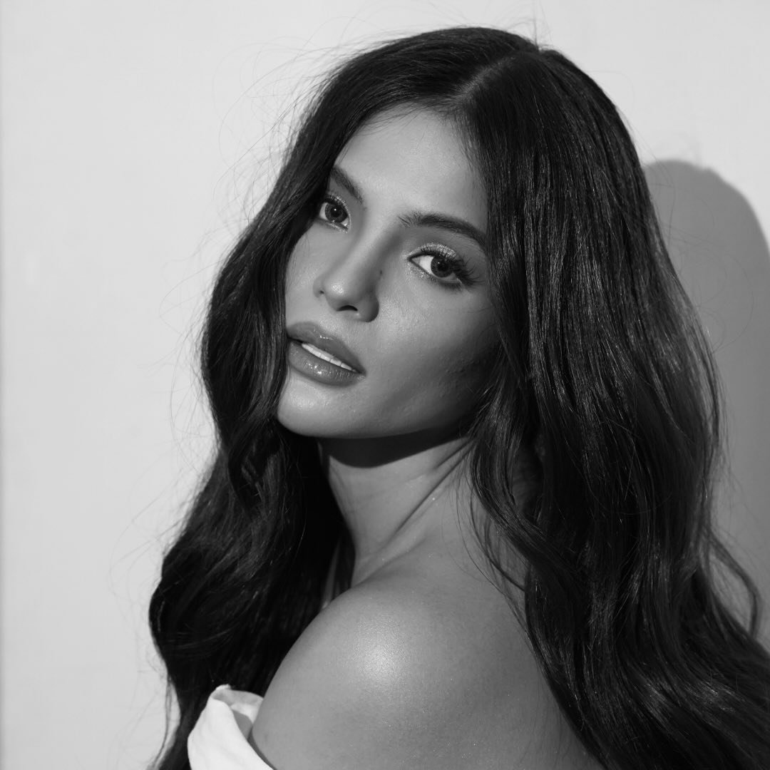 Lovi Poe Blencowe