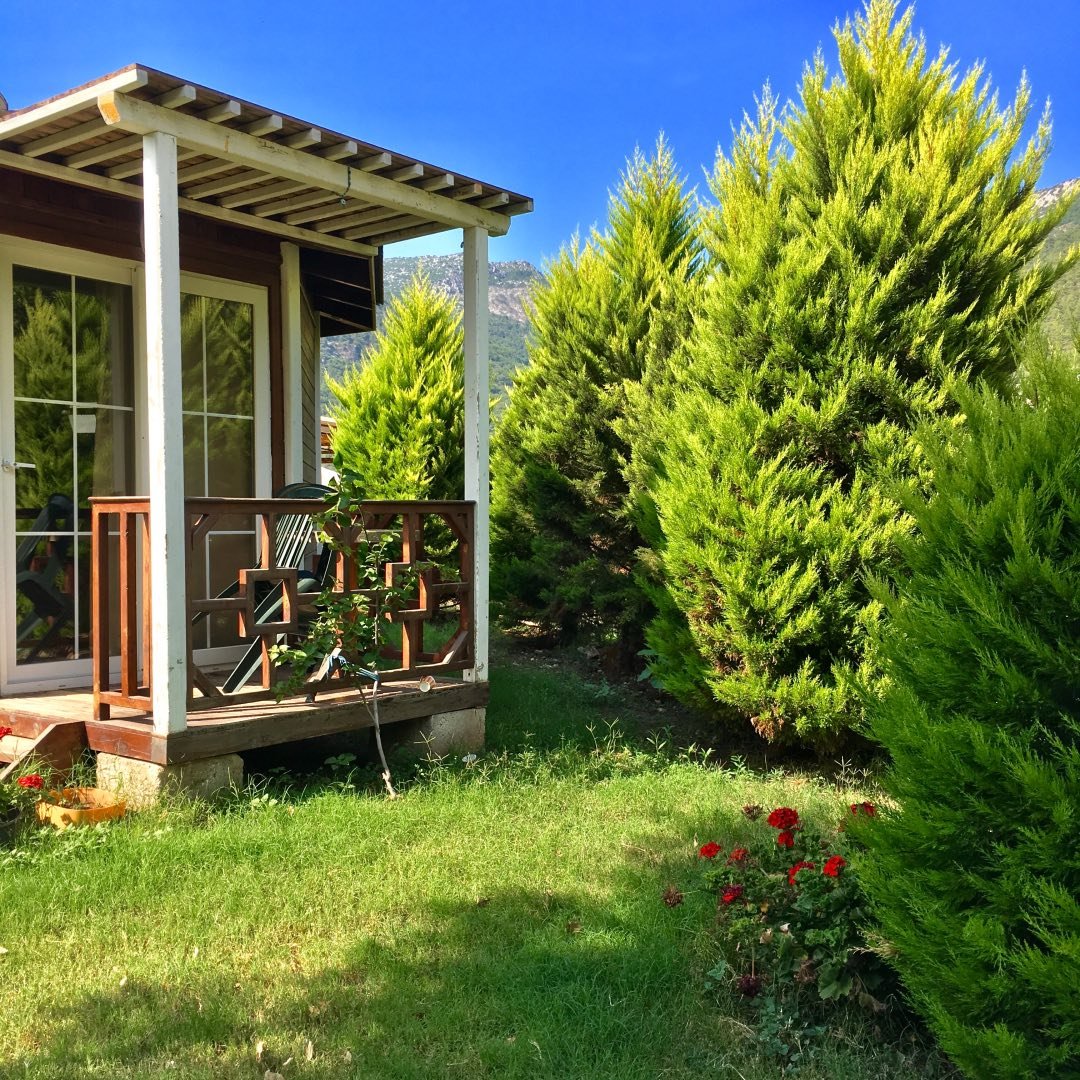 KARAÖZ ADA BUNGALOW-VİLLA-RESTAURANT