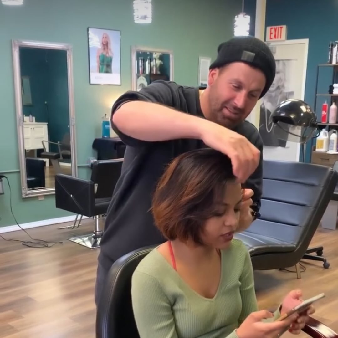 Simon hair salon ub
