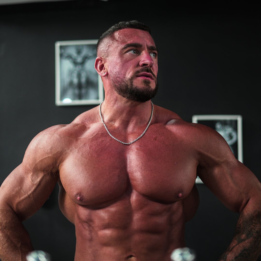 Cam Mackay | Mens Transformation Coach
