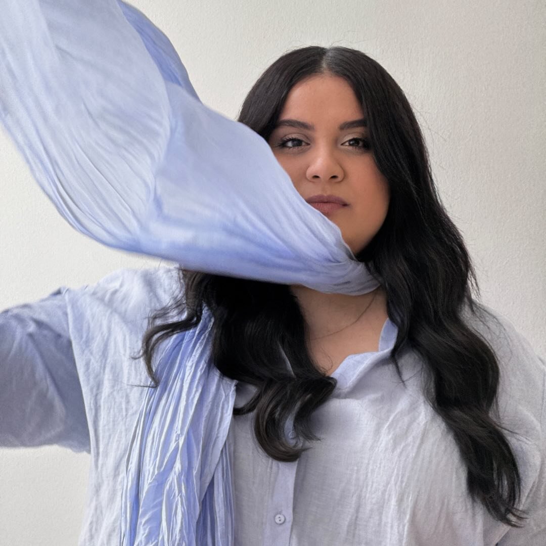 Heensie Low | Intentional Wardrobe Stylist | Plus Size Inclusive