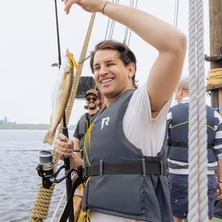 Ollie Locke (Locke-Locke)