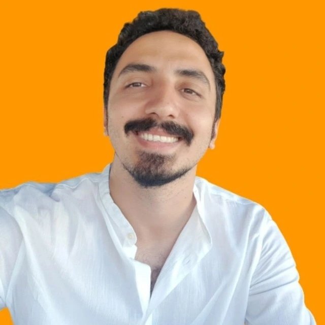 İngilizce ve Almanca Kursu | Dil Öğrenme Uzmanı & Polyglot