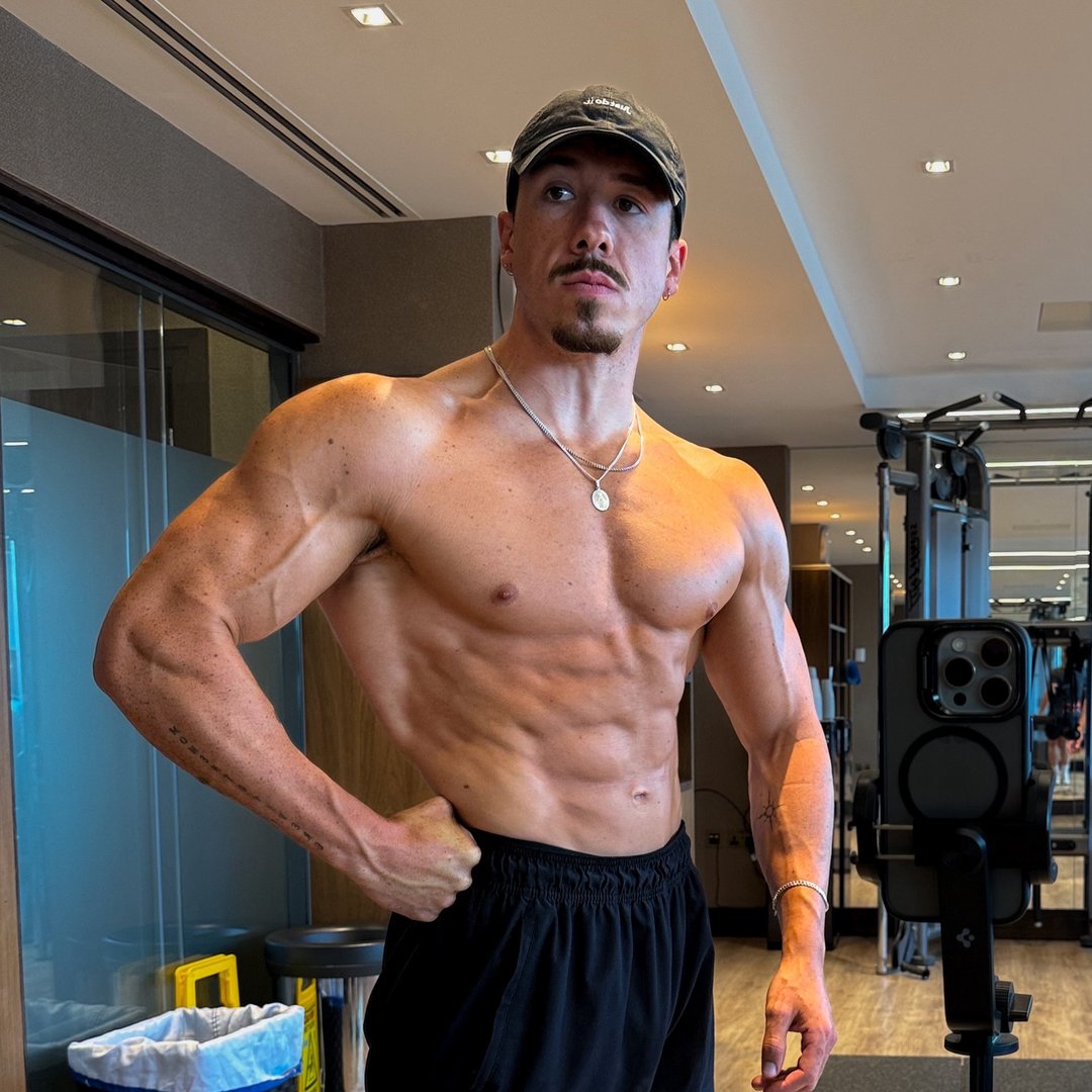ADAM CARROLL | ONLINE COACH