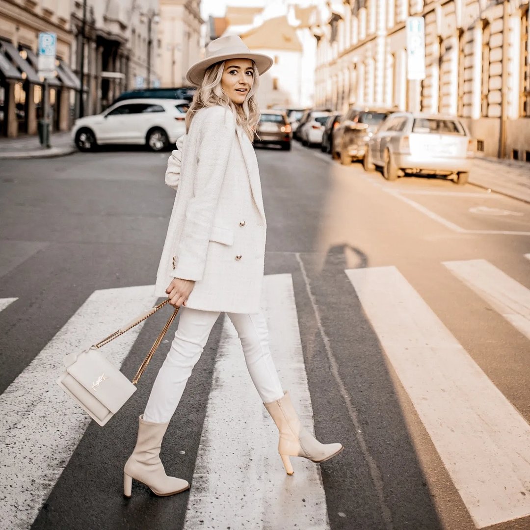 Aneta Chroustova