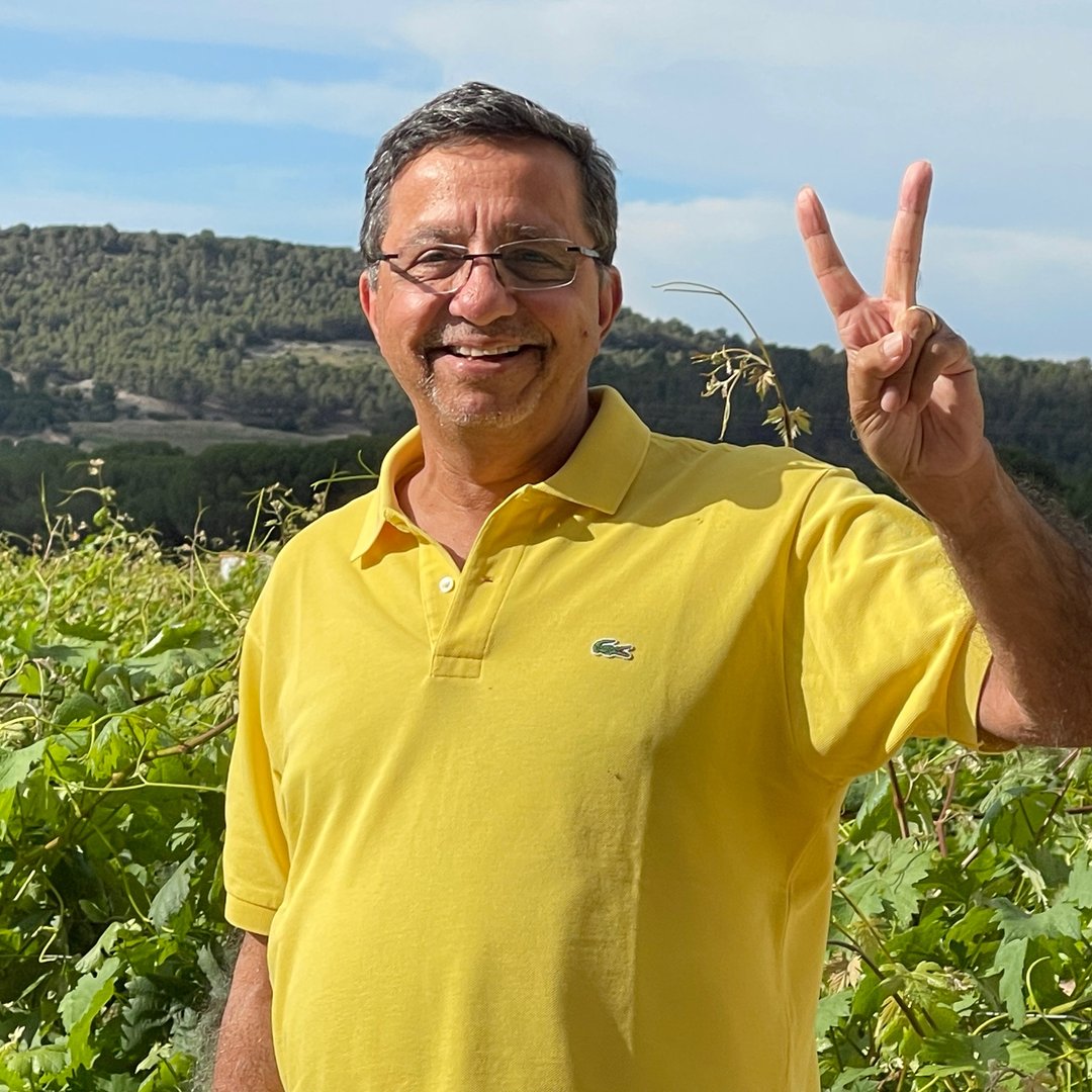 Dr. Amyn Dahya