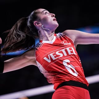 Saliha Şahin