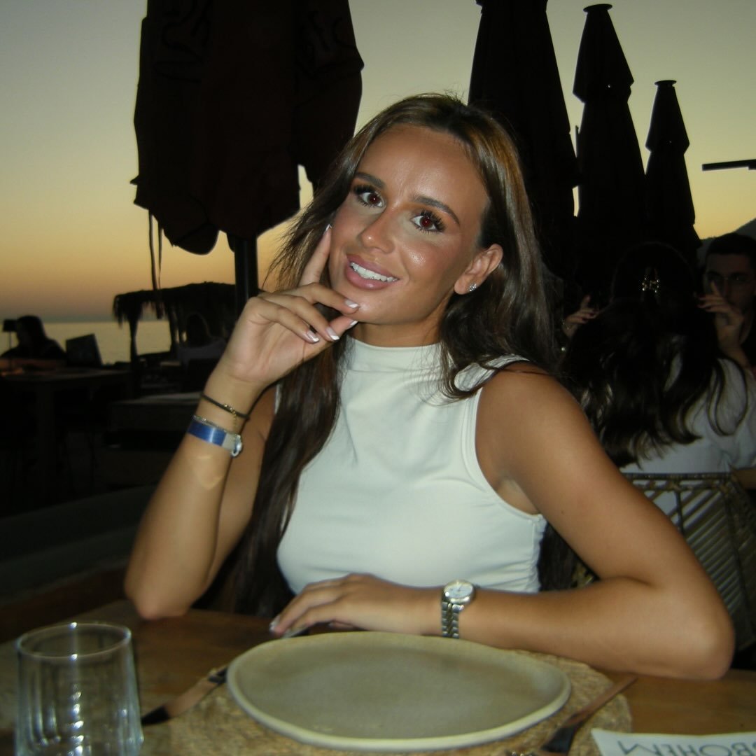 Mia Farrell