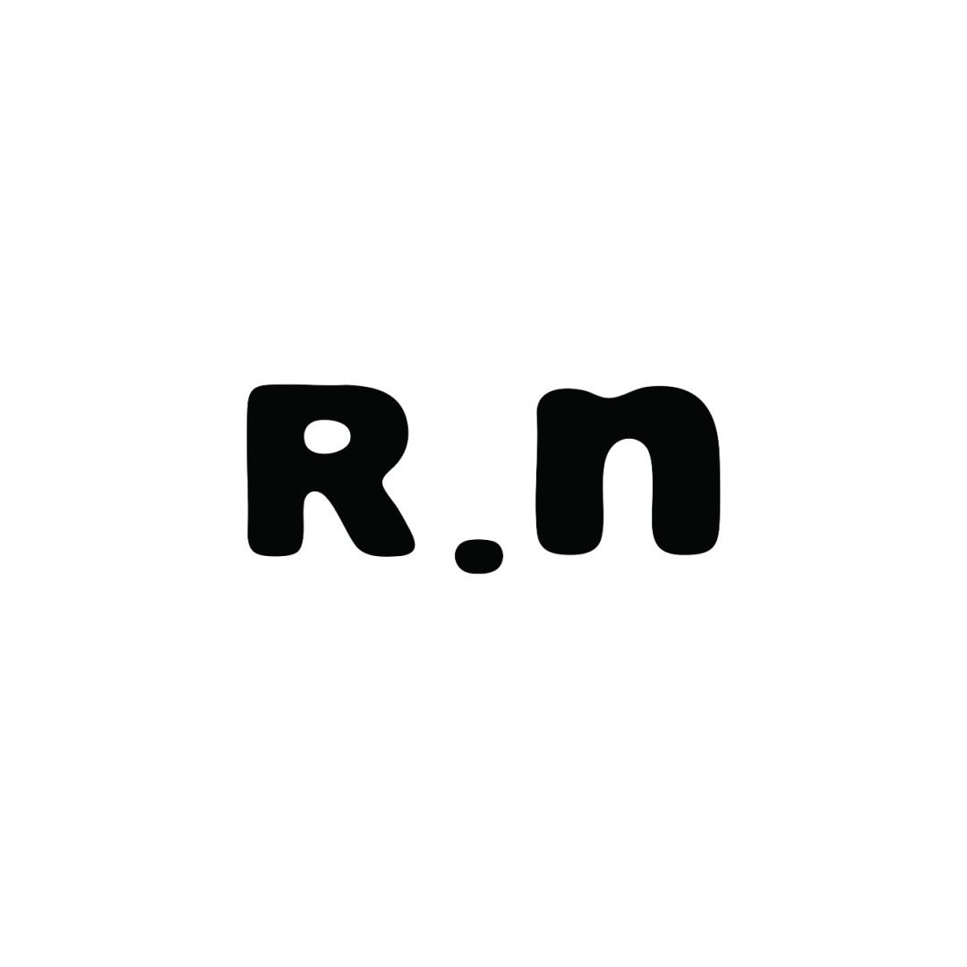Nomi