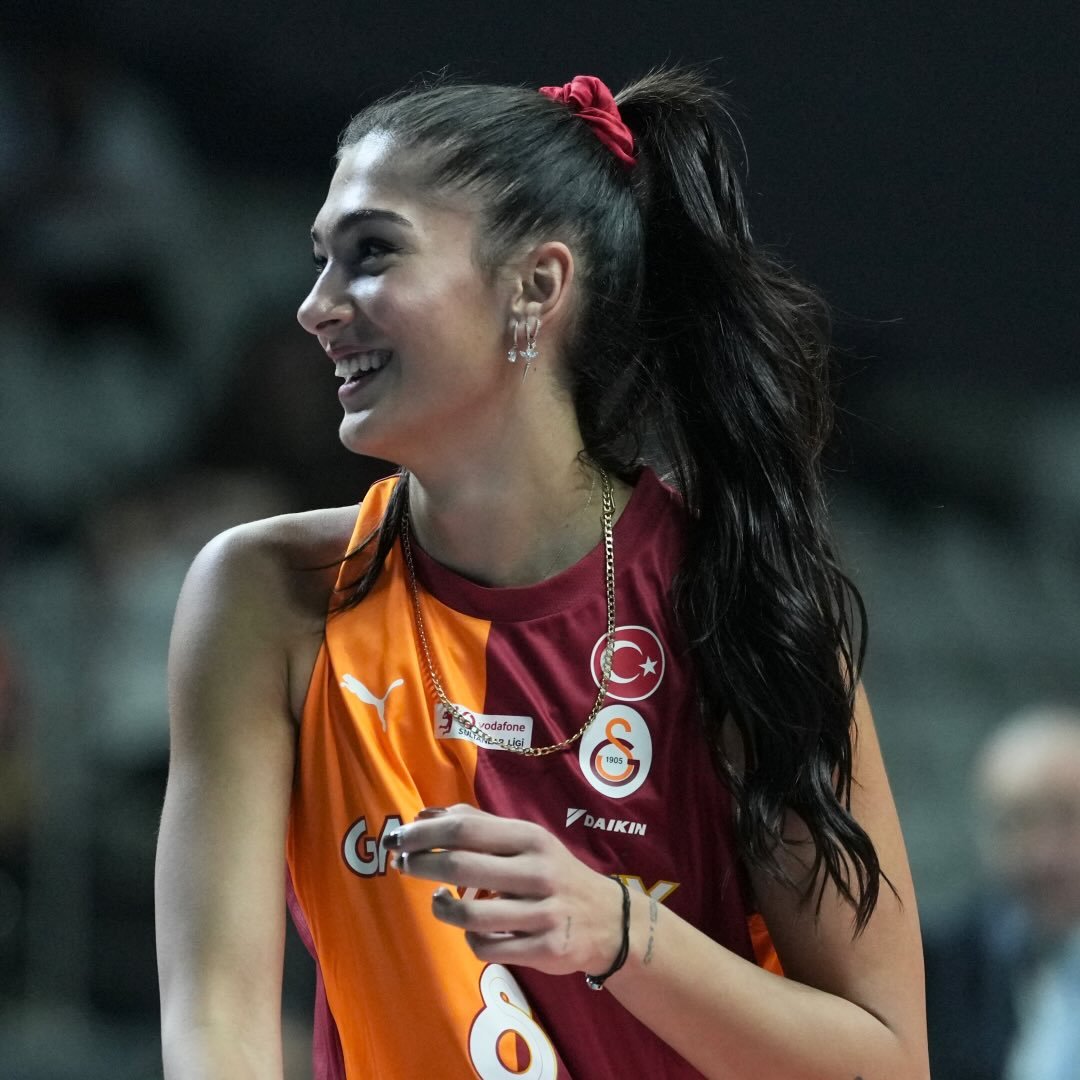 Yasemin Güveli