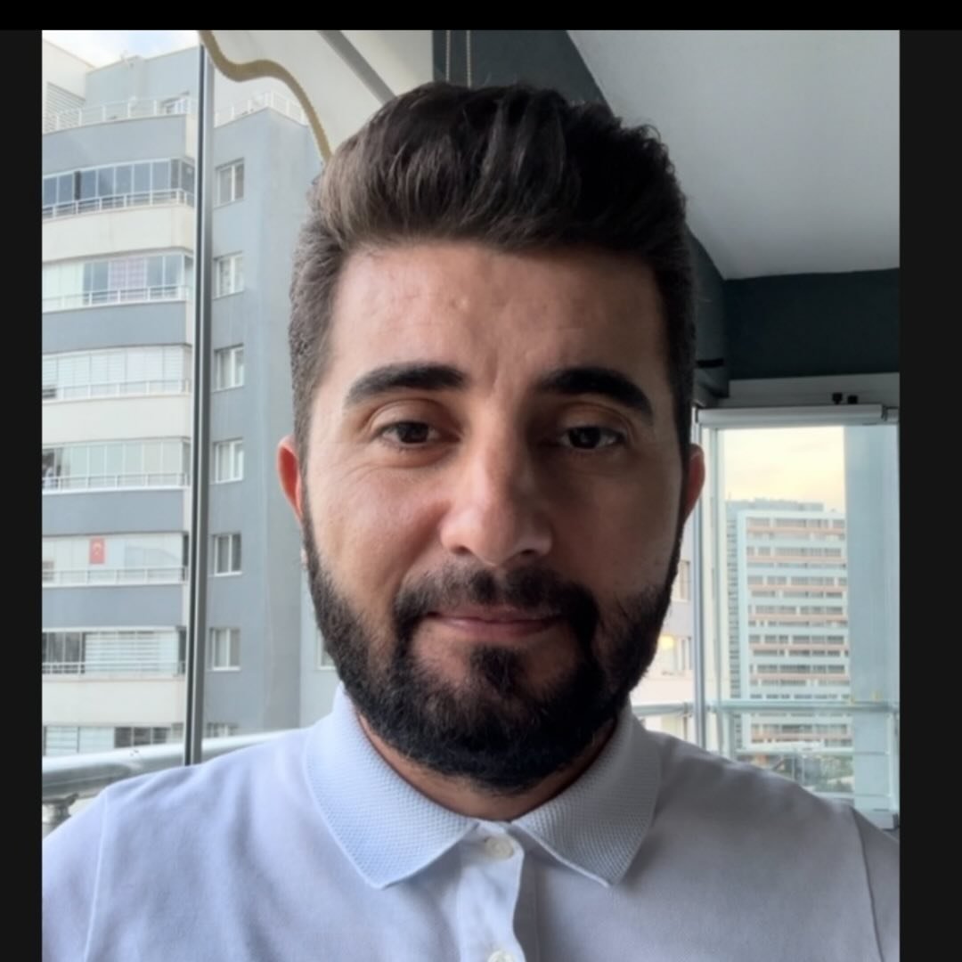 Onur Gültekin / Matematik öğretmeni
