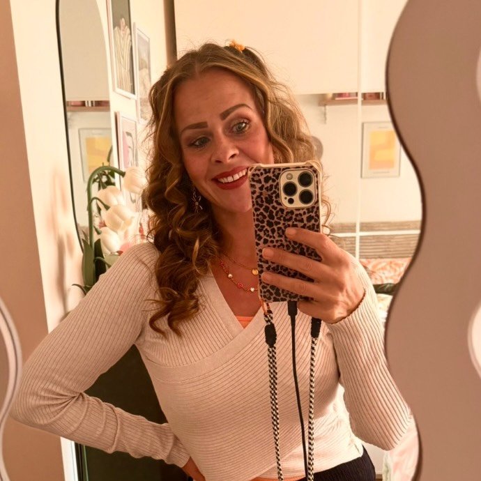 Sarah 🎀 🪩 🧿