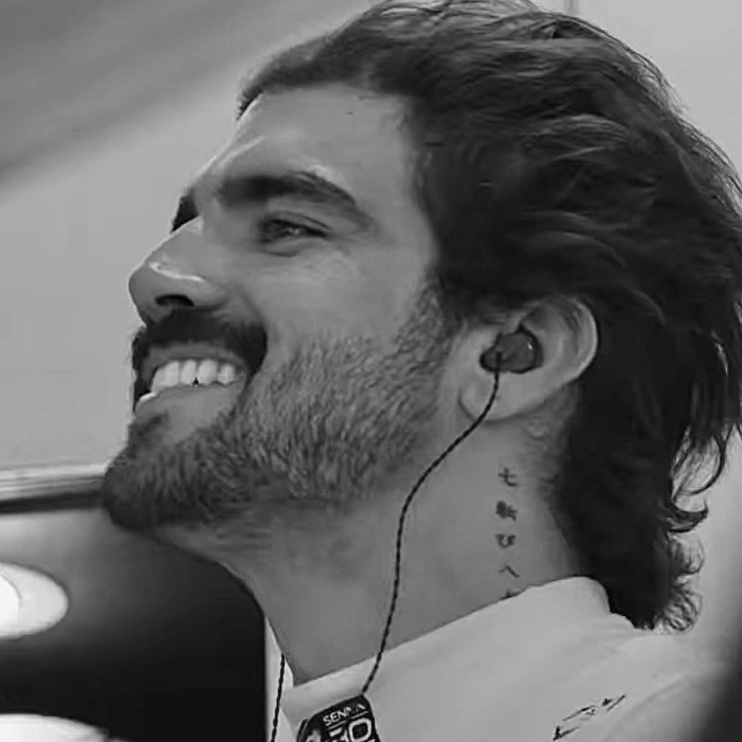 Caio Castro