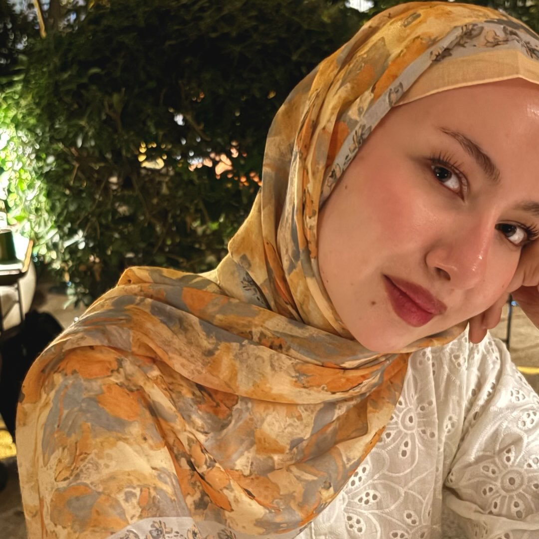 Azra