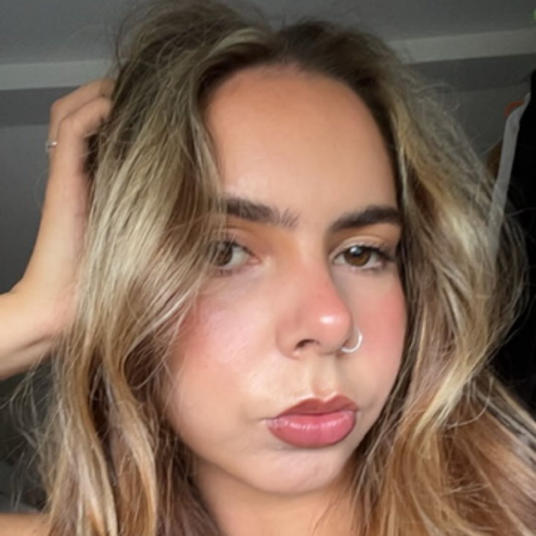 Mia Wood