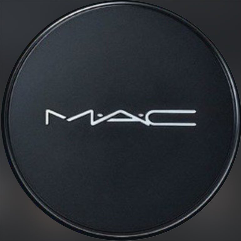 M·A·C Cosmetics Nordic Market