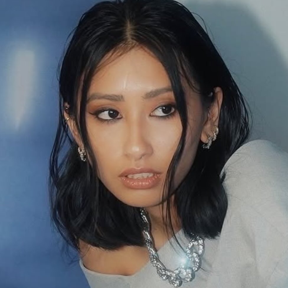 Rosa Pel | Fashion Stylist