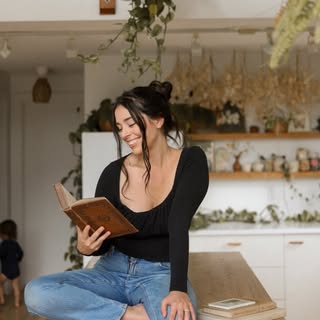 Sam | motherhood, books, travel