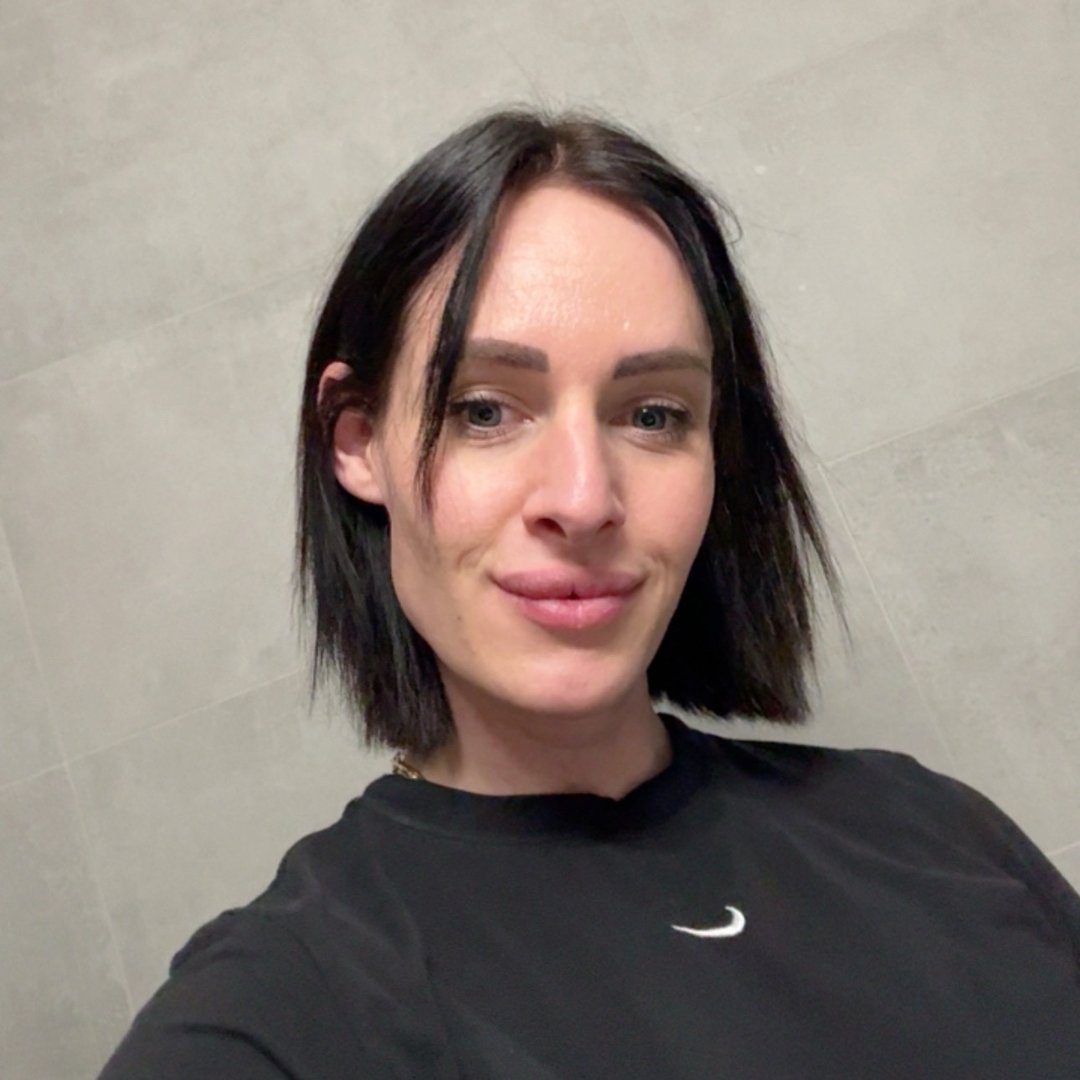 Kolly Amandine??IFBB PRO
