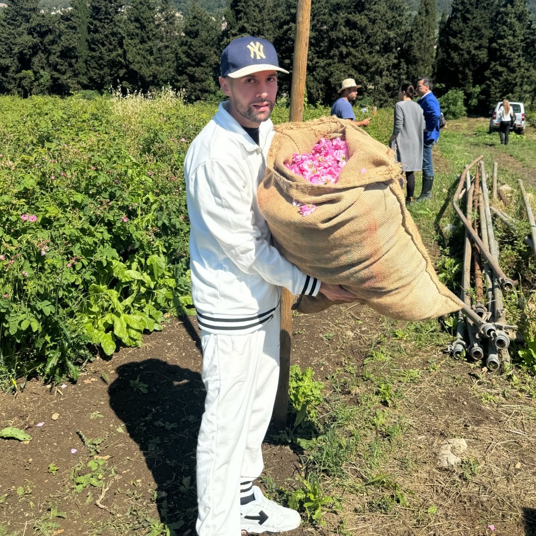 CESAR GONZALEZ