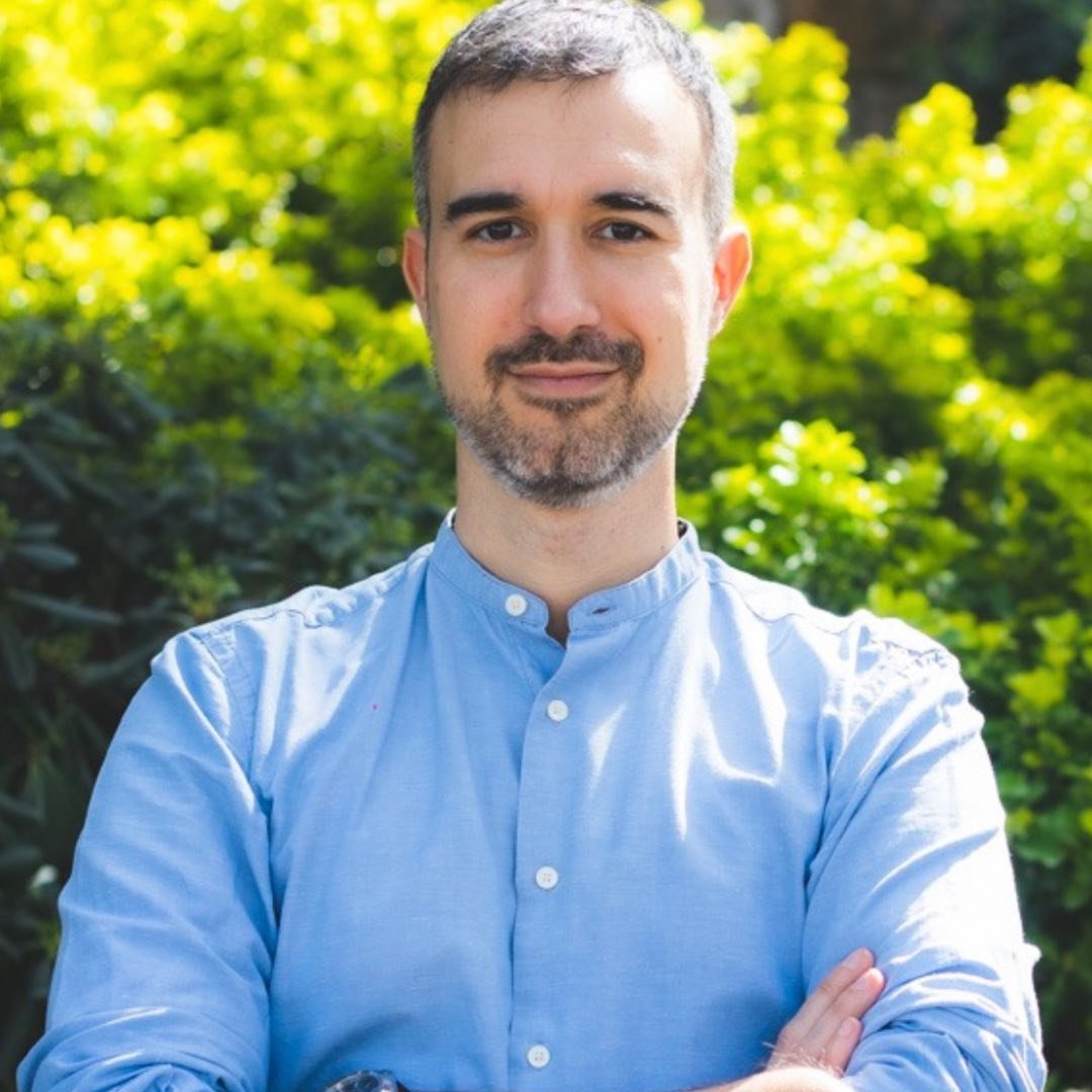 Isaac Palomares Psicologo